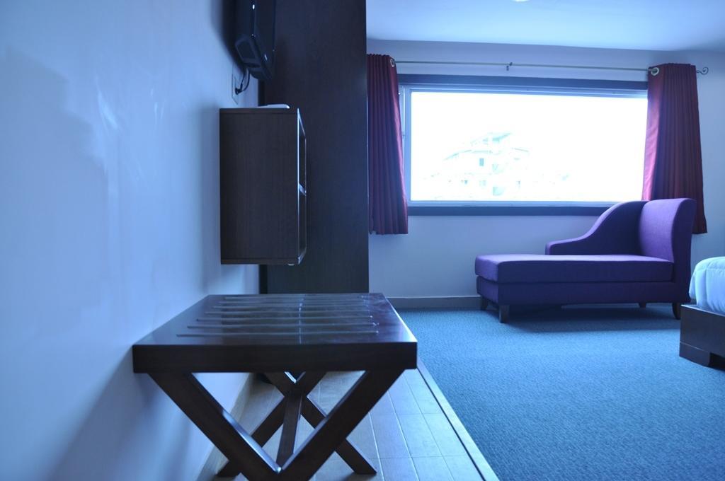 Hotel Silk Route Guwahati Exterior foto